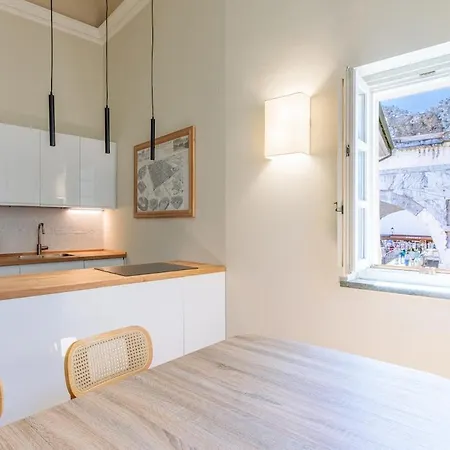 1824 - Heritage Collection Alpines Daire *