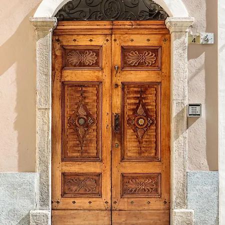 1824 - Heritage Collection Alpines Daire Aosta